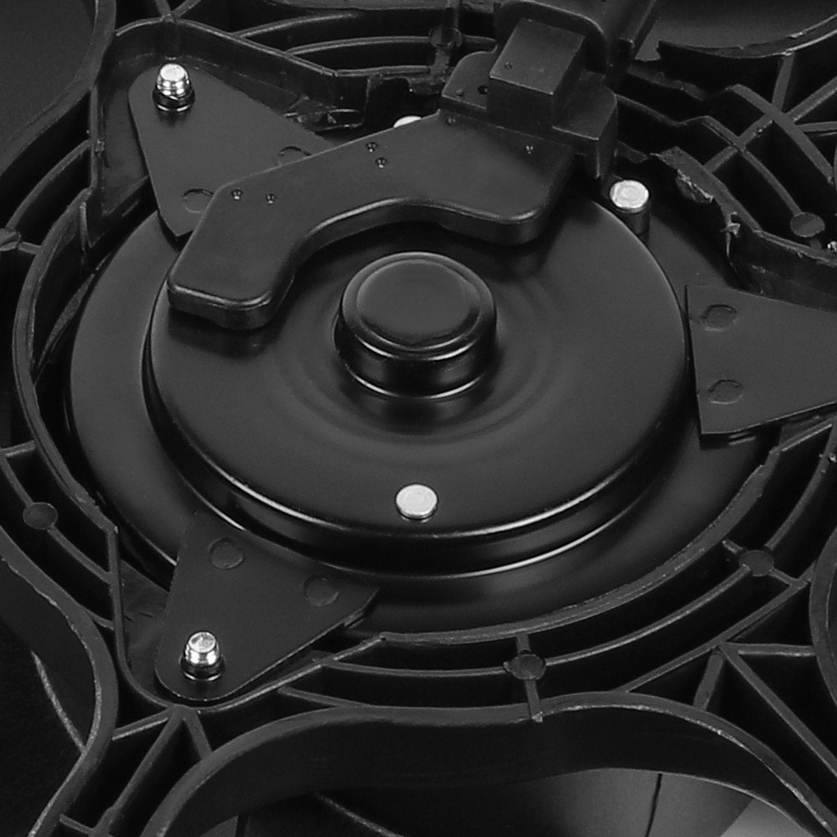 03-08 Infiniti FX35 Radiator Cooling Fan Assembly - IN3115104