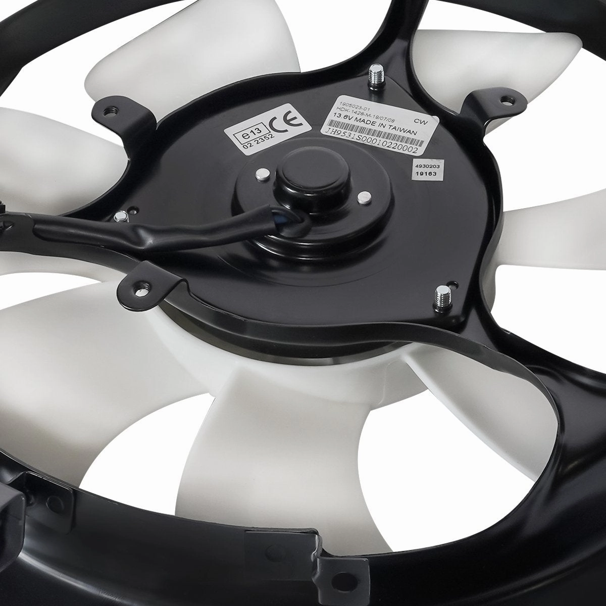 06-11 Honda Civic AC Condenser Cooling Fan Assembly - HO3115129