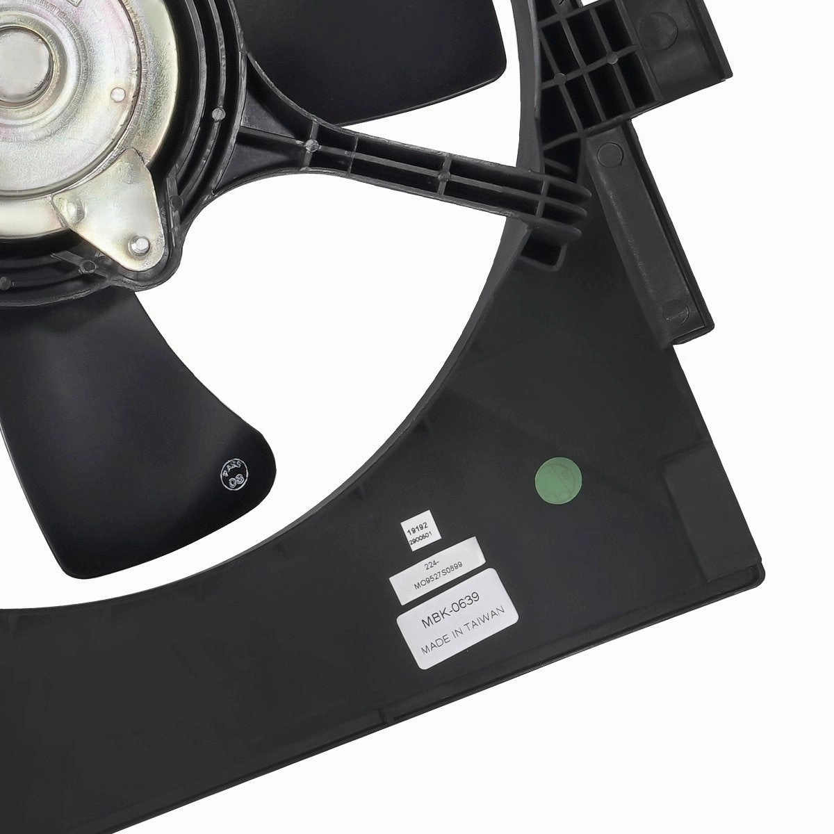 08-15 Mitsubishi Lancer Outlander 2.0L 2.0TL 2.4L Radiator Cooling Fan Assembly - MI3115140