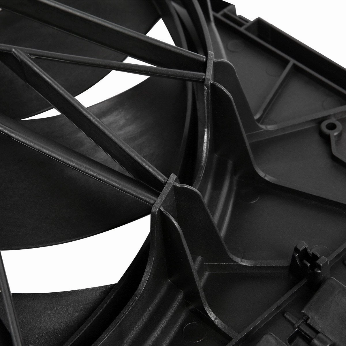 10-16 Porsche Panamera 3.6L 4.8L Non Turbo Radiator Cooling Fan Assembly - PO3115103