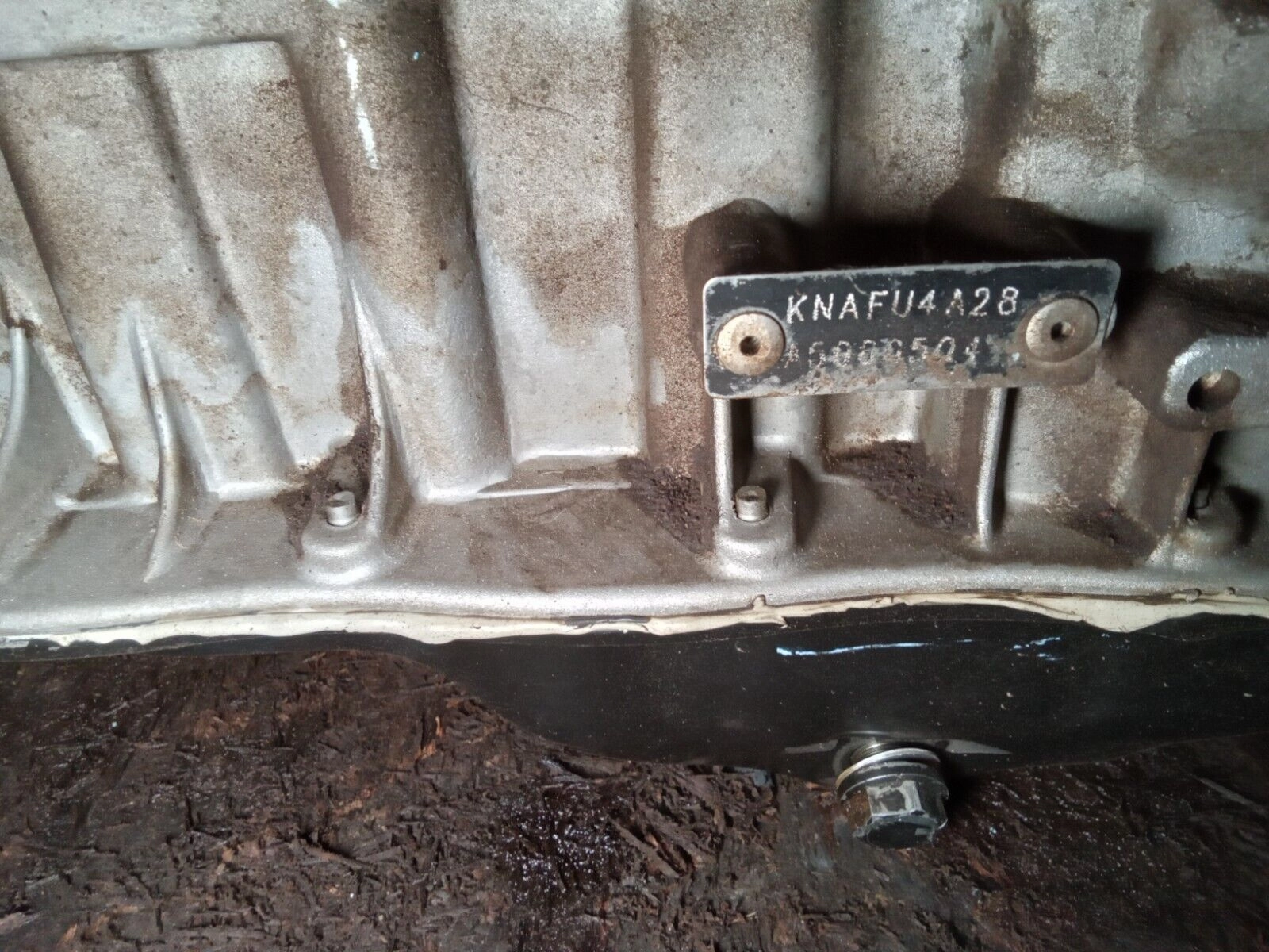 2010 10 KIA FORTE thru 9/29/09, 2.0L VIN 2  Cali EMISSIONS ENGINE MOTOR ASSEMBLY