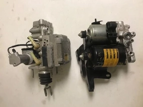 2010-2015 Toyota Prius Anti Lock Brake Pump Actuator ABS Control Module OEM