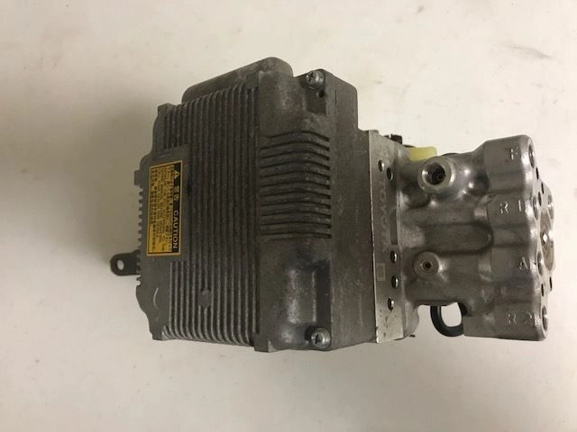 2010-2015 Toyota Prius Anti Lock Brake Pump Actuator ABS Control Module OEM