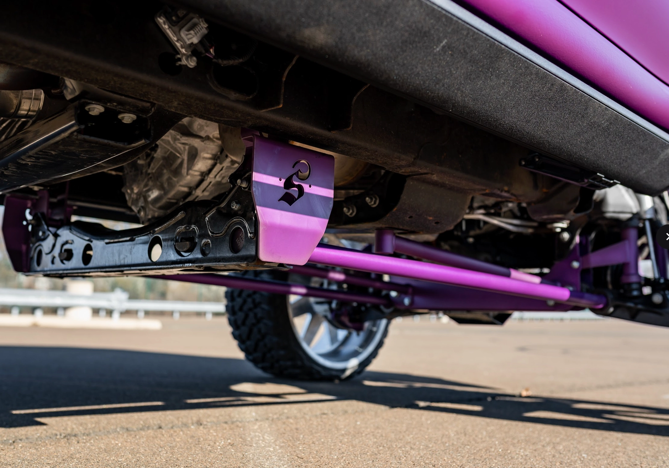 2011-2024 Chevrolet/GMC 2500/3500 Showoff Motorsports 7-9" Lift Kit