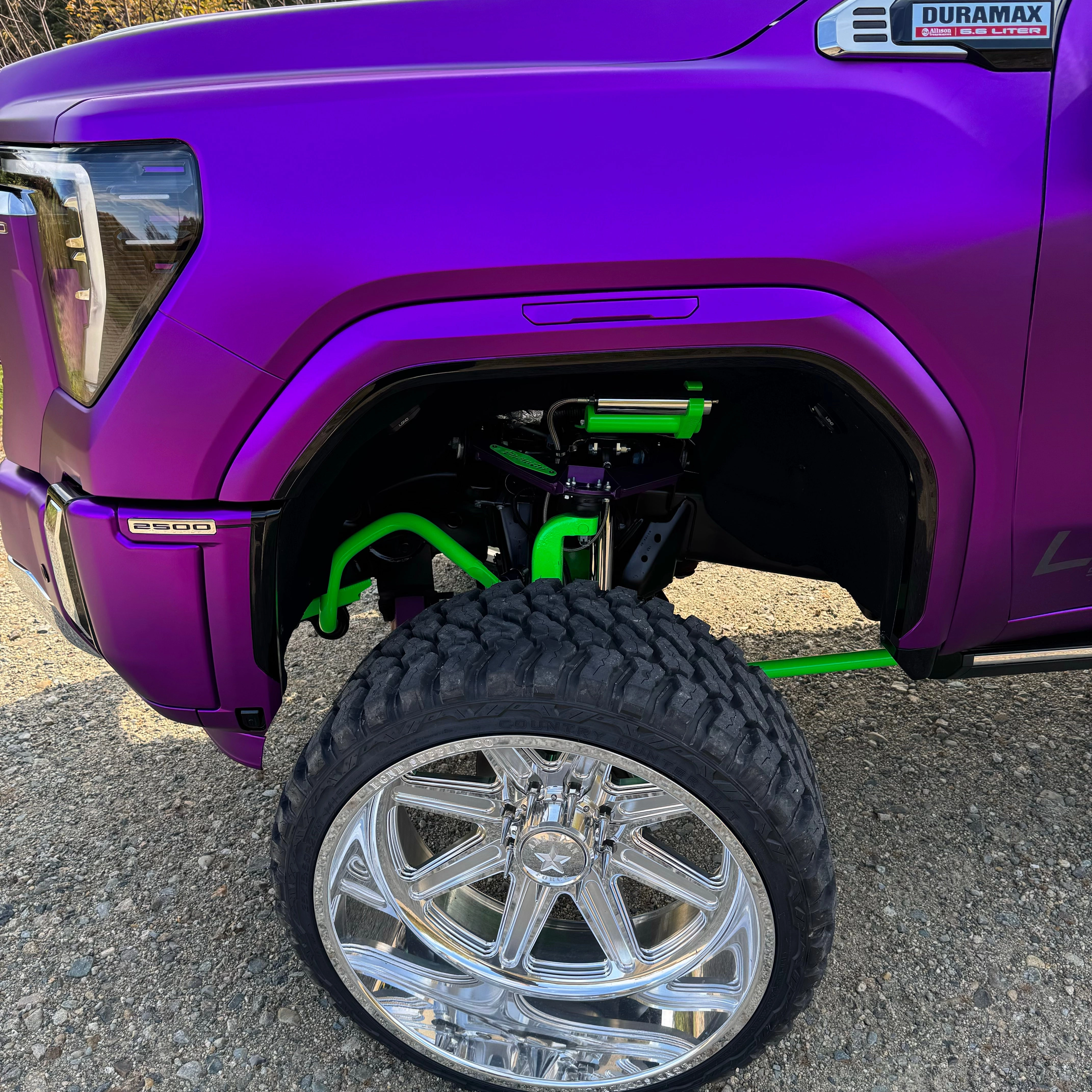2011-2024 Chevrolet/GMC 2500/3500 Showoff Motorsports 7-9" Lift Kit
