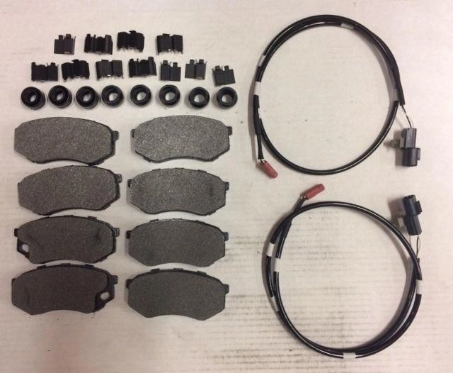 Mitsubishi Fuso FE brake pad kit 639 1995-2004 Pads Hardware  wear sensors