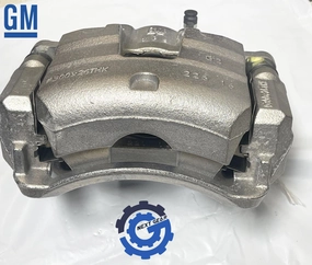 New OEM GM Front Right Brake Caliper 16-25 Chevy Malibu Equinox w/ Brake Pads